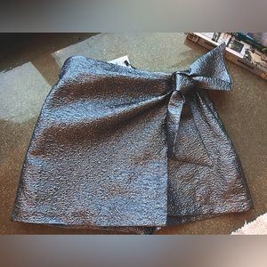 Zara metallic 🔘 skirt/shorts
